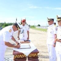 Pembaharuan Semangat: Pangkoarmada III Pimpin Upacara Serah Terima Jabatan Danlantamal XIV Sorong Pembaharuan Semangat: Pangkoarmada III Pimpin Upacara Serah Terima Jabatan Danlantamal XIV Sorong