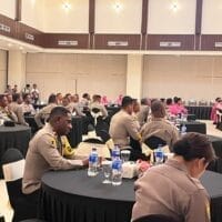 Kapolres Maybrat, Bersama Ketua Bhayangkari Cabang Maybrat, Hadiri Pelantikan PJU Polda Papua Barat Daya Kapolres Maybrat, Bersama Ketua Bhayangkari Cabang Maybrat, Hadiri Pelantikan PJU Polda Papua Barat Daya