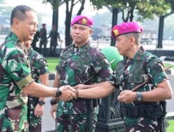 Komandan Pasmar 3, Ikuti Apel Gelar Riksiapops Satgas Pamtas RI-PNG Mobile, Satgas Koops TNI dan Satgas Banmin 2025 Komandan Pasmar 3, Ikuti Apel Gelar Riksiapops Satgas Pamtas RI-PNG Mobile, Satgas Koops TNI dan Satgas Banmin 2025
