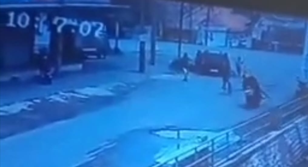 Aksi Heroik Polisi Probolinggo Todong Senjata ke Dua Begal Hingga Tak Berkutik