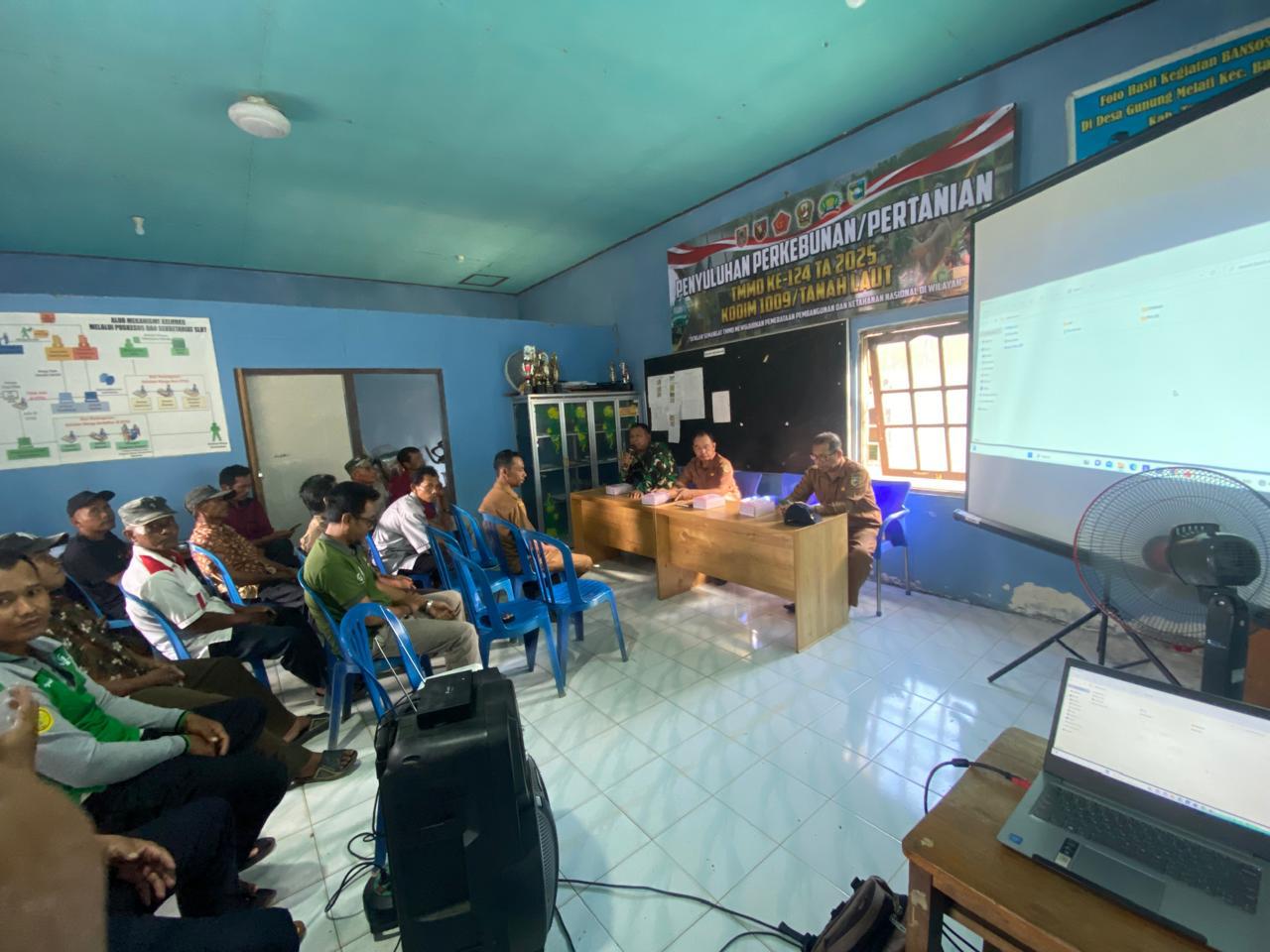 TMMD 124 Kodim Tanah Laut Gelar Penyuluhan Pertanian Modern
