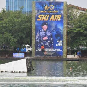 Kepala Bakamla RI Apresiasi Atlet DKI Jakarta Raih Juara Umum Water Sport 2025