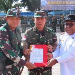 Berakhir Dengan Sukses, Dandim 1710/Mimika Bersama Pangdam XVII/Cenderawasih Menutup Kegiatan TMMD Reg Ke-124 Berakhir Dengan Sukses, Dandim 1710/Mimika Bersama Pangdam XVII/Cenderawasih Menutup Kegiatan TMMD Reg Ke-124