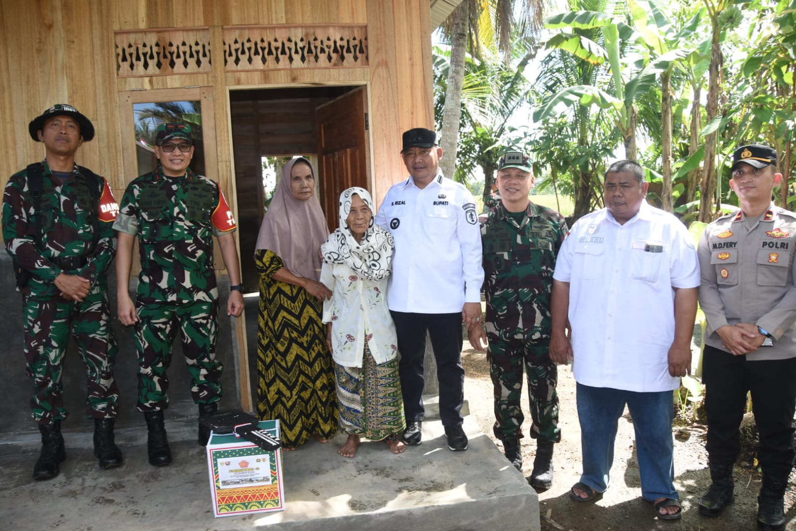 Danrem 101/Antasari Tinjau Hasil TMMD ke-124 di HST