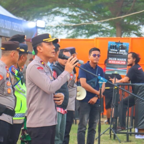 Amankan Konser Serana dan Samudra Tour 2025, Polresta Probolinggo Turunkan Ratusan Anggota