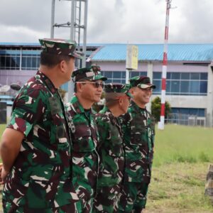 Lantamal XIV Lepas Keberangkatan Pangkogabwilhan III, Usai Kunjungan Kerja Strategis di Provinsi Papua Barat Daya