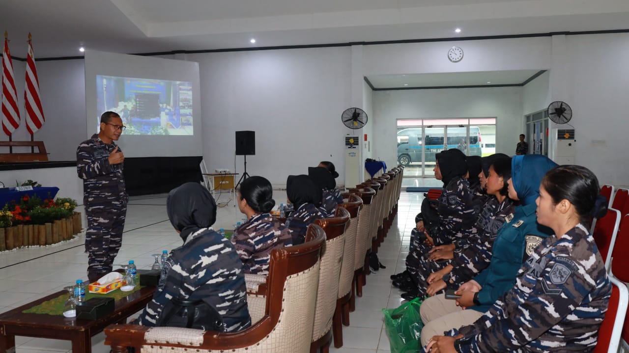 Prajurit Kowal Lantamal XIV Ikuti Vicon Pembekalan Pangkoarmada RI, Tingkatkan Semangat Juang Dan Loyalitas