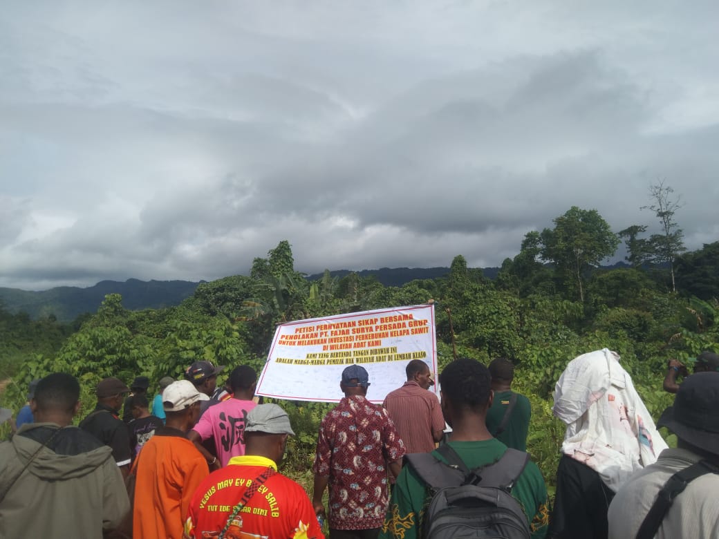 Masyarakat Adat Lembah Klaso Tegas Tolak Sawit: Pasang Bambu Tui Sakral Sebagai Simbol Larangan