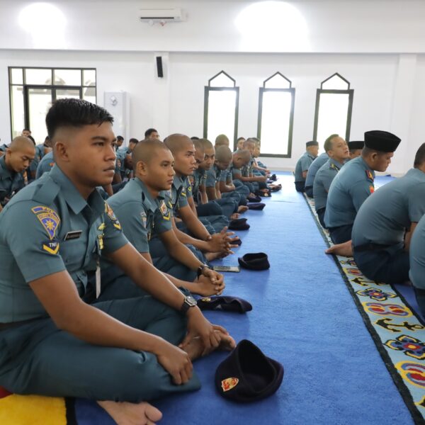 Koarmada III Gelar Kausri Keagamaan Serentak, Tingkatkan Iman dan Moral Prajurit