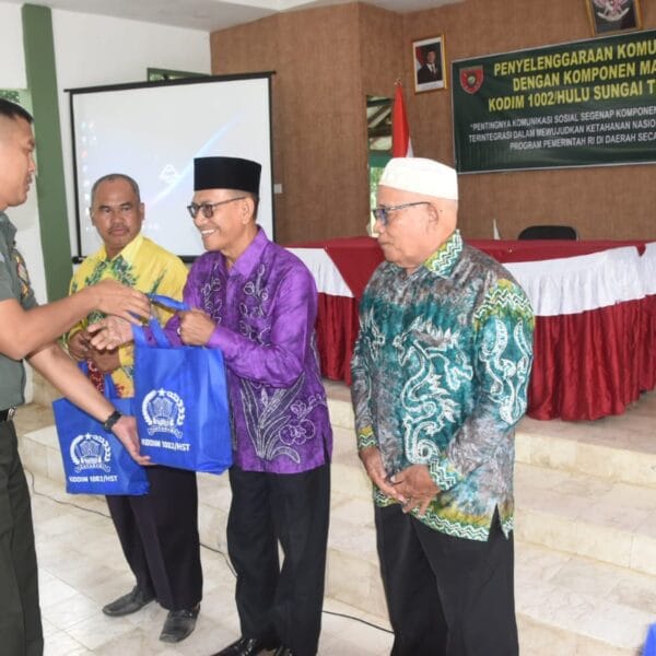 Jalin Komunikasi Sosial, Kodim 1002/HST Dukung Program Pemerintah di Daerah