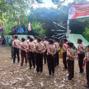 Babinsa Koramil 1002-08/Labuan Amas Utara Dampingi Kegiatan Jambore Cabang XII Hulu Sungai