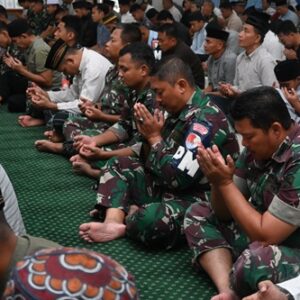 Lanud Sultan Hasanuddin Gelar Doa Bersama Untuk Keselamatan Dan Kelancaran Latihan Sikatan Daya Tahun 2025