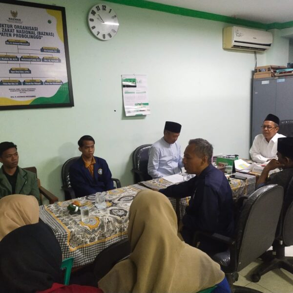 Baznas Probolinggo Dukung Pendidikan Sarjana Lewat Program SKSS