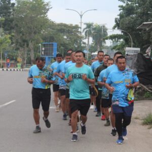 Kodim 1008/Tabalong Gelar Lari Pagi Bersama untuk Jaga Kebugaran Prajurit