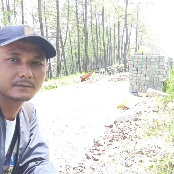 Pengawas Bantah Isu LSM dan Media Bekingi Proyek Jalan R14 Probolinggo 