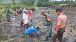 Babinsa Desa Wates, Pramuka Dan Warga Bersatu Lestarikan Alam Dengan Menanam Mangrove