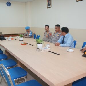Jadi Pembina Upacara di SMAS Tarakanita, Kapolresta Tangerang Imbau Pelajar Jauhi Pelanggaran Hukum Jadi Pembina Upacara di SMAS Tarakanita, Kapolresta Tangerang Imbau Pelajar Jauhi Pelanggaran Hukum