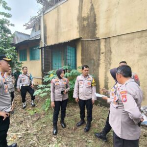 Pengawasan Program Ketahanan Pangan, Tim Polda Banten Tinjau Lahan Jagung di Desa Pasir Jaya Pengawasan Program Ketahanan Pangan, Tim Polda Banten Tinjau Lahan Jagung di Desa Pasir Jaya