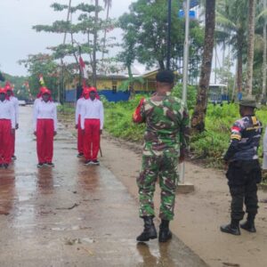 Babinsa Koramil 1710-01/Kokonao Latih Paskibra Distrik Mimika Barat, Siap Kibarkan Merah Putih Di HUT Ke-80 Republik Indonesia Babinsa Koramil 1710-01/Kokonao Latih Paskibra Distrik Mimika Barat, Siap Kibarkan Merah Putih Di HUT Ke-80 Republik Indonesia