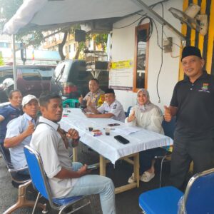 Bhabinkamtibmas Dukuh Perkuat Kedekatan dengan Warga Lewat Sambang Kamtibmas Bhabinkamtibmas Dukuh Perkuat Kedekatan dengan Warga Lewat Sambang Kamtibmas