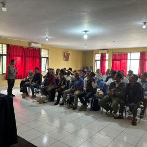 Polsek Balaraja Gelar Pembinaan FKPM Tingkatkan Sinergi Polisi dan Warga Polsek Balaraja Gelar Pembinaan FKPM Tingkatkan Sinergi Polisi dan Warga