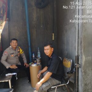 Bhabinkamtibmas Cikupa Sambangi Warga Bitung Jaya, Jalin Silaturahmi dan Sampaikan Himbauan Kamtibmas Bhabinkamtibmas Cikupa Sambangi Warga Bitung Jaya, Jalin Silaturahmi dan Sampaikan Himbauan Kamtibmas