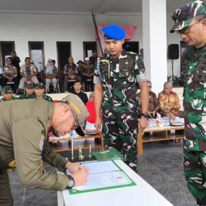 Penutupan TMMD ke-125 di Buru Selatan, Pulau Buru Penutupan TMMD ke-125 di Buru Selatan, Pulau Buru