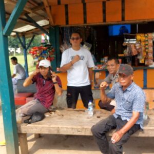Bhabinkamtibmas Sukadamai Gelar Program Warung Bhabinkamtibmas di Gebang Bhabinkamtibmas Sukadamai Gelar Program Warung Bhabinkamtibmas di Gebang