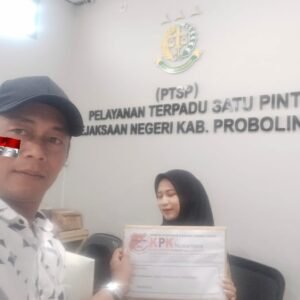 Aktivis KPK Nusantara Probolinggo Laporkan Dugaan Korupsi Dana Desa Kalidandan Aktivis KPK Nusantara Probolinggo Laporkan Dugaan Korupsi Dana Desa Kalidandan