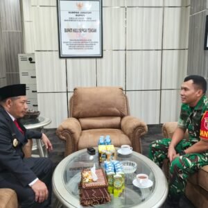 Dandim 1002/HST Sambangi Bupati HST, Bahas Sinergi Pembangunan dan Keamanan Daerah Dandim 1002/HST Sambangi Bupati HST, Bahas Sinergi Pembangunan dan Keamanan Daerah