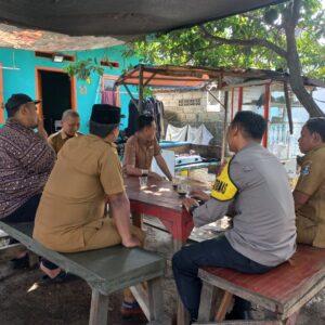 Bhabinkamtibmas Pasir Gadung Sambang Perangkat Desa Bhabinkamtibmas Pasir Gadung Sambang Perangkat Desa