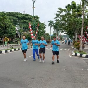 Kodim 1008/Tabalong Gelar Aerobik dan Lari Bersama untuk Jaga Kebugaran Fisik Prajurit Kodim 1008/Tabalong Gelar Aerobik dan Lari Bersama untuk Jaga Kebugaran Fisik Prajurit