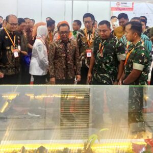 Menteri PMK Kunjungi Stand Zeni TNI Angkatan Darat di Pameran EDRR TA 2025 Menteri PMK Kunjungi Stand Zeni TNI Angkatan Darat di Pameran EDRR TA 2025