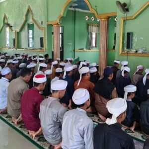Sinergi TNI-Polri Dan Pemkab HST, Gelar Doa Bersama untuk Keselamatan dan Persatuan Bangsa Sinergi TNI-Polri Dan Pemkab HST, Gelar Doa Bersama untuk Keselamatan dan Persatuan Bangsa