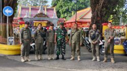 Kodim 0820 Probolinggo Dukung Perayaan Dewa Utama dengan Baksos Beras