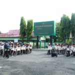TNI dan Dunia Pendidikan Bersinergi: Ratusan Siswa SDIT An Nahl Tabalong Kunjungi Kodim 1008/Tabalong TNI dan Dunia Pendidikan Bersinergi: Ratusan Siswa SDIT An Nahl Tabalong Kunjungi Kodim 1008/Tabalong