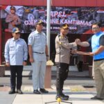 Polres Probolinggo dan Ojol Deklarasikan Sinergi Kamtibmas: Kapolres Tekankan Peran Ojol Jadi Mitra Polisi di Lapangan Polres Probolinggo dan Ojol Deklarasikan Sinergi Kamtibmas: Kapolres Tekankan Peran Ojol Jadi Mitra Polisi di Lapangan