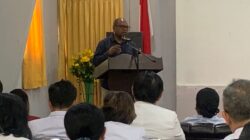 Wali Kota Sorong Tegaskan Prioritas Pendidikan Gratis di Papua: Makan Gratis Tidak Usah, SDM Unggul Harus Didahulukan Wali Kota Sorong Tegaskan Prioritas Pendidikan Gratis di Papua: Makan Gratis Tidak Usah, SDM Unggul Harus Didahulukan