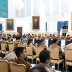 Panglima TNI Hadiri Rapat Kabinet Paripurna yang Dipimpin Presiden Prabowo Panglima TNI Hadiri Rapat Kabinet Paripurna yang Dipimpin Presiden Prabowo