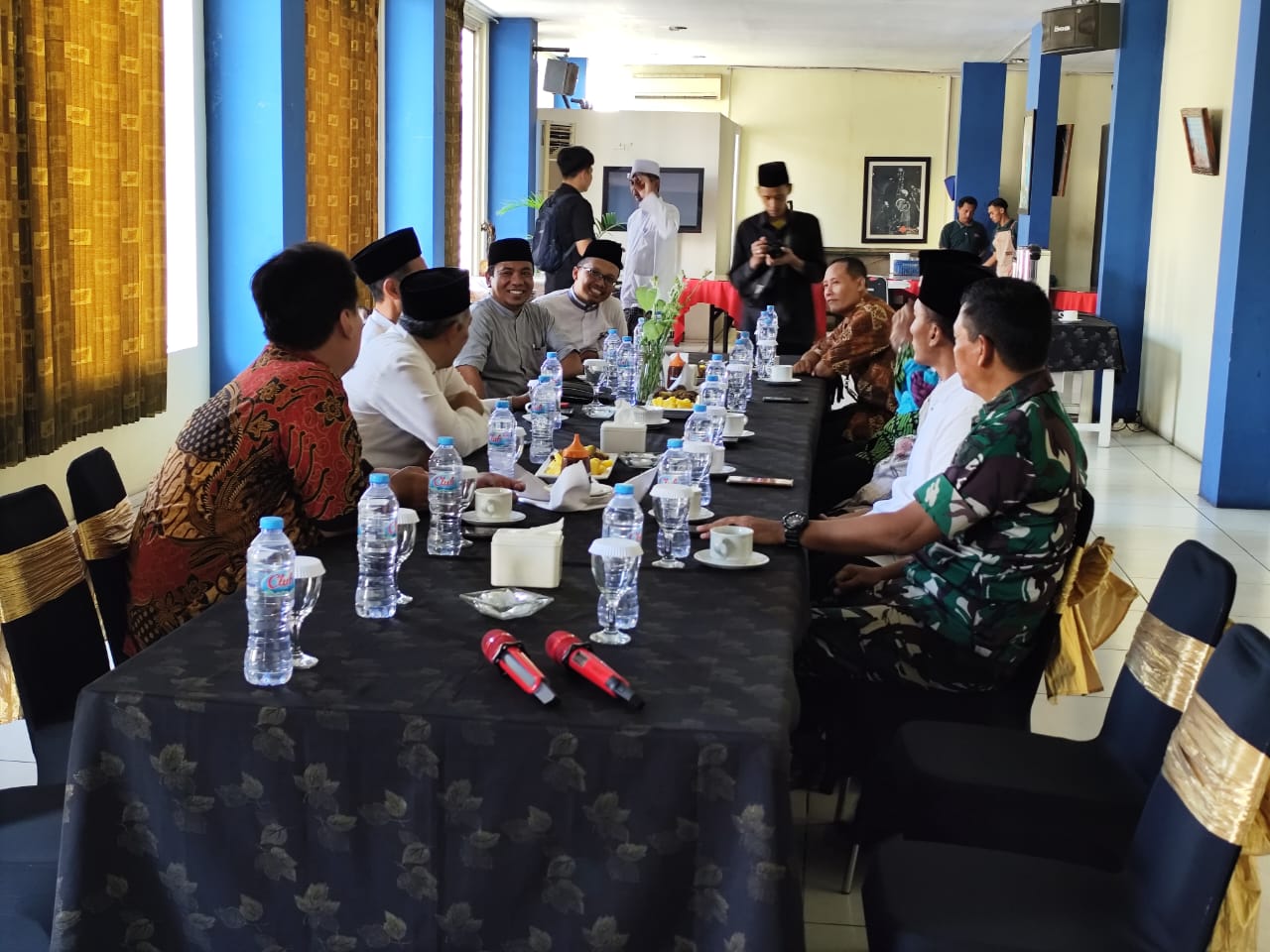 Kenduri Legian Jadi Simbol Harmoni, Kasdim 0820/Probolinggo: “Kebinekaan di Probolinggo Sangat Terasa” Kenduri Legian Jadi Simbol Harmoni, Kasdim 0820/Probolinggo: “Kebinekaan di Probolinggo Sangat Terasa”