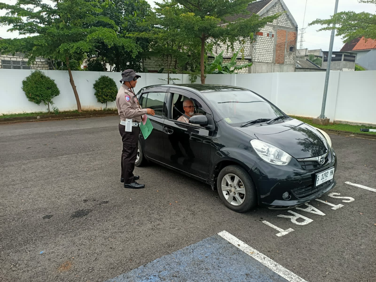 POLANTAS MENYAPA, Menyalakan Harapan Baru di Tuban
