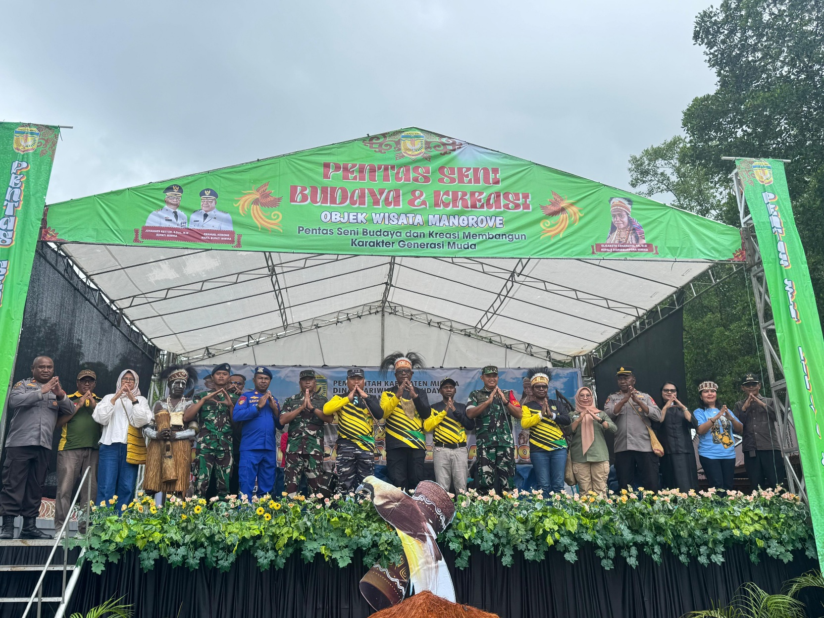 Dukung Pelestarian Budaya Bangsa, Dandim 1710/Mimika Hadiri Pembukaan Lomba Dayung dan Pentas Seni Budaya