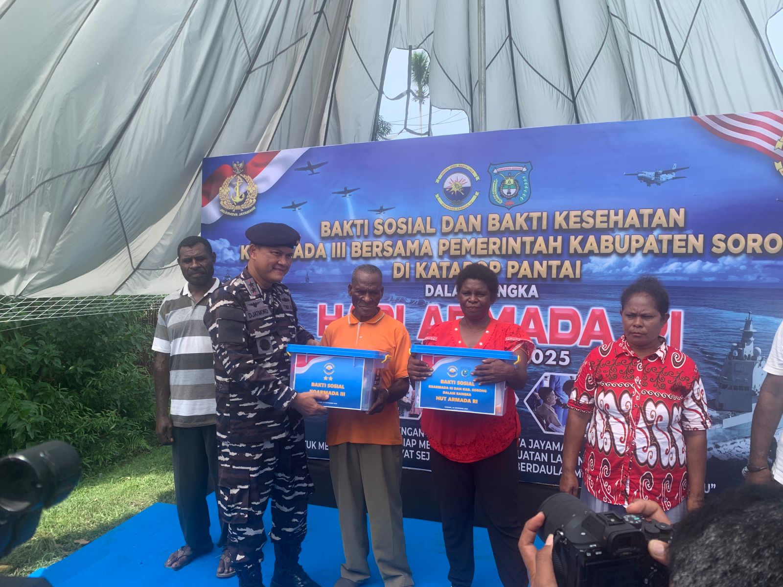 Koarmada III Hadir untuk Rakyat Pesisir: Rangkaian Baksos, Layanan Kesehatan, MBG, dan Penanaman 1.000 Mangrove Warnai HUT Armada RI Tahun 2025