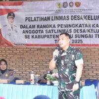 Dari Sungai Rangas, Dandim 1002/HST Gaungkan Semangat Bela Negara kepada Anggota Satlinmas
