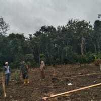 TNI Hadir untuk Rakyat: Babinsa Dampingi Pembangunan KDKMP di Desa Garagata