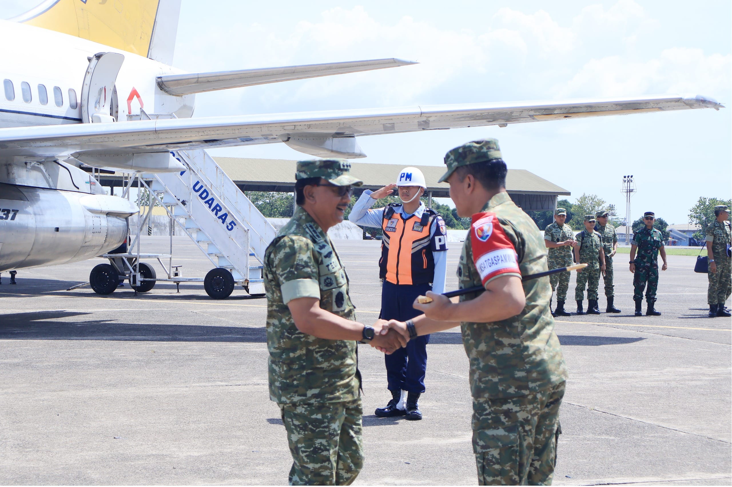 Danlanud Sultan Hasanuddin Sambut Kunjungan Kerja Wakasau Ke Sulsel