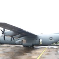 Pesawat TNI AU Pembawa Bantuan Darurat Tiba di Aceh dan Sumatera Barat