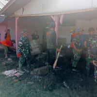 Aksi Kemanusiaan di Supiturang: TNI dan Relawan Ringankan Beban Warga Terdampak Erupsi