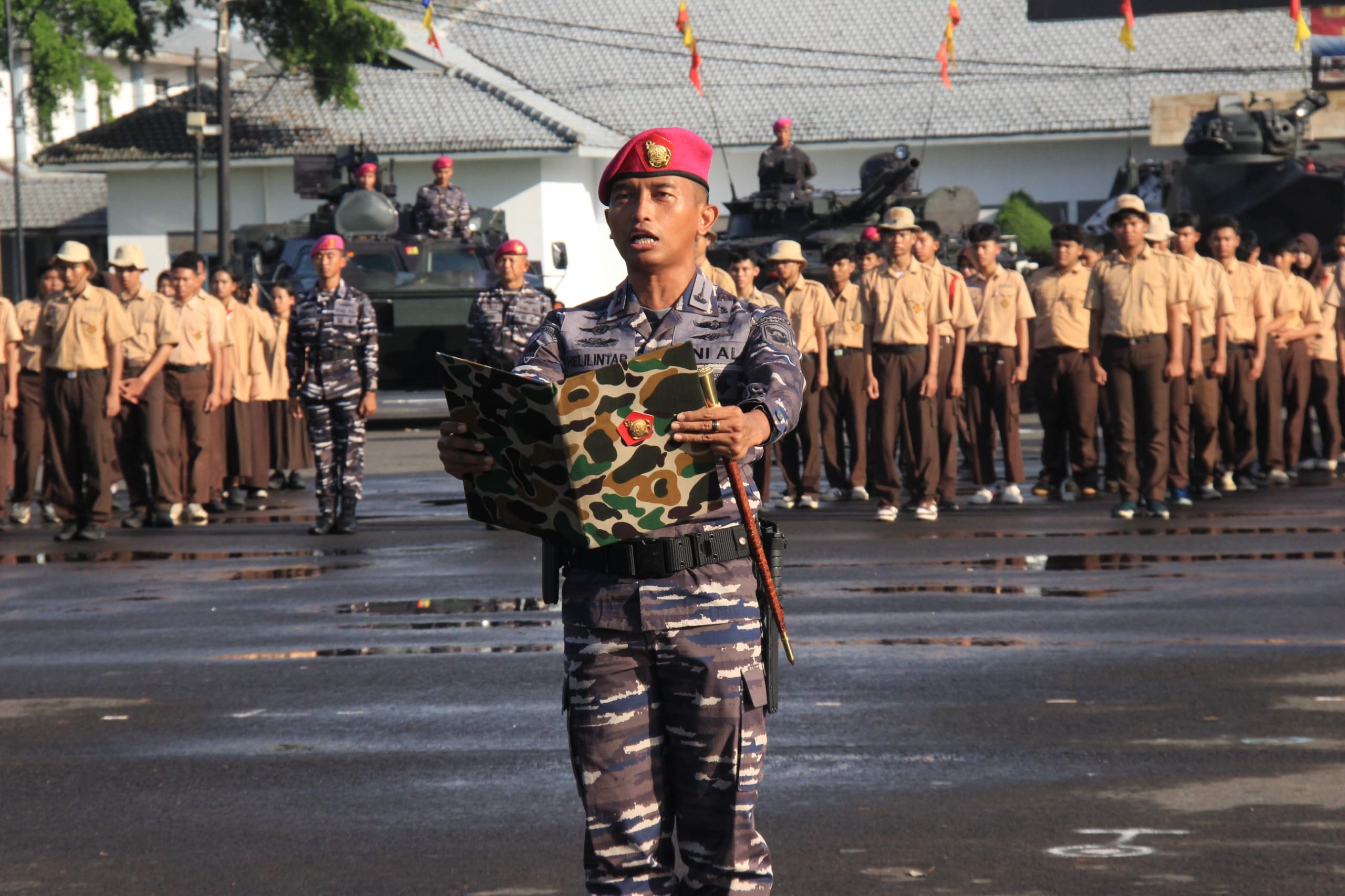 Yonif 2 Marinir Resmi Latih Persami dan Bela Negara Siswa-Siswi Korps Kadet Republik Indonesia Gelombang 3