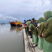 Beri Penghormatan Kepada Arwah Para Pahlawan, Kodim 1710/Mimika Bersama Satuan TNI AD di Timika Gelar Upacara Tabur Bunga Peringati Hari Juang TNI AD Ke-80 TA 2025